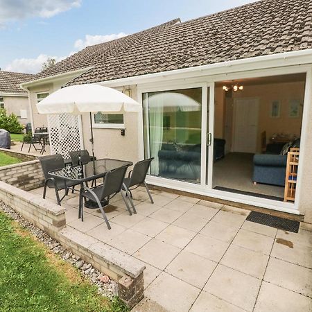 Вилла Number 6 Oxwich Leisure Park Суонси Экстерьер фото